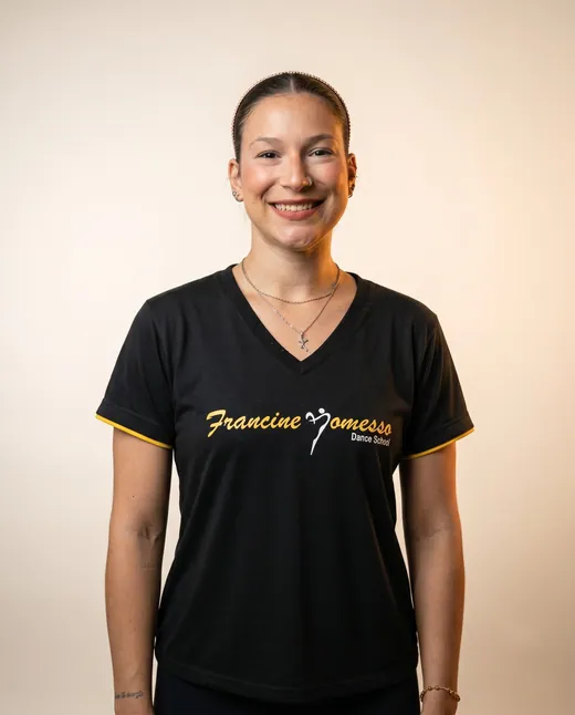 Integrante da equipe Francine Momesso